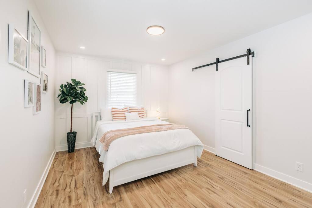 Beautiful Luxury Home Freshly Renovated With Big Yard, Seating & Grill Pad 코타지 그로브 외부 사진